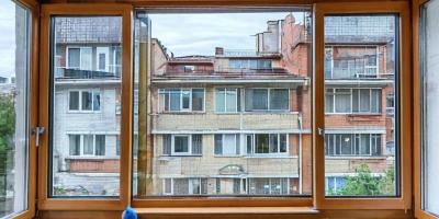 Остекление лоджий: защита от холода и шума!